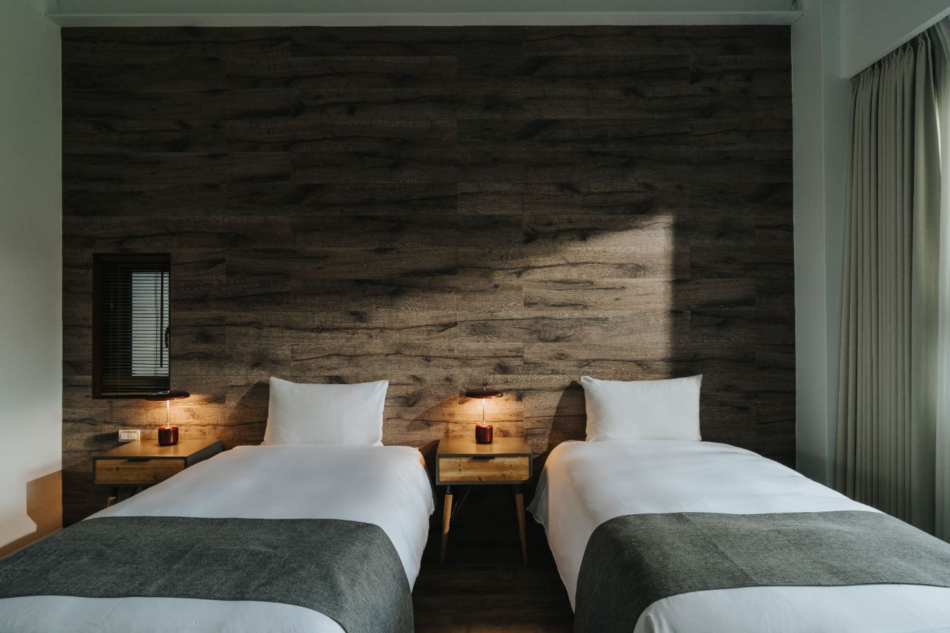 景観ツインルーム（シングルベッド2台）