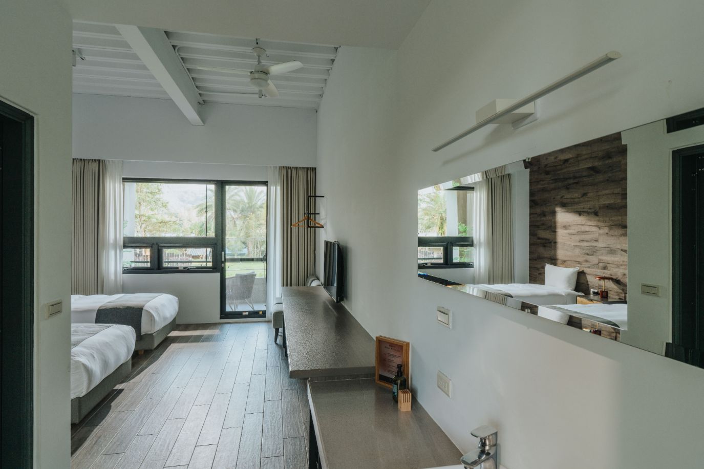 景観ツインルーム（シングルベッド2台）